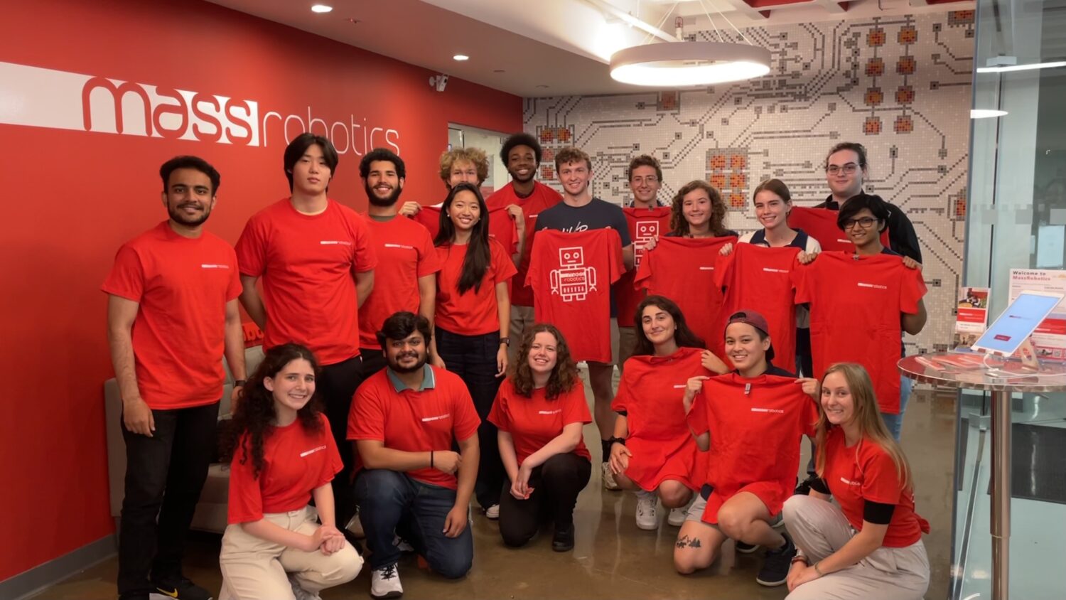 MassRobotics Hosts Intern Social Networking Lunch