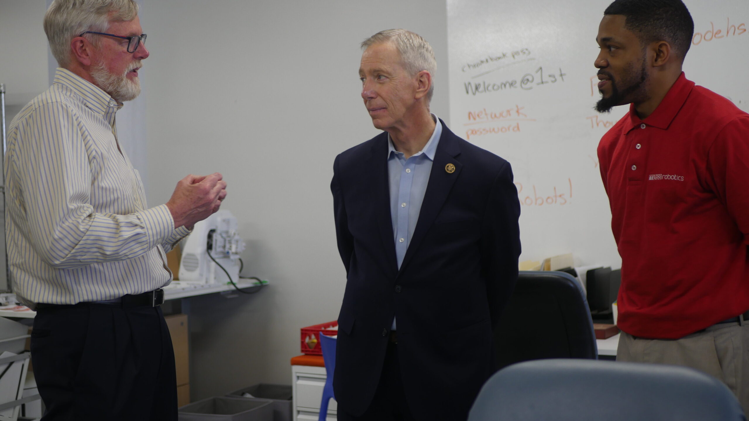 MassRobotics hosted Congressman Stephen Lynch (MA-8th)