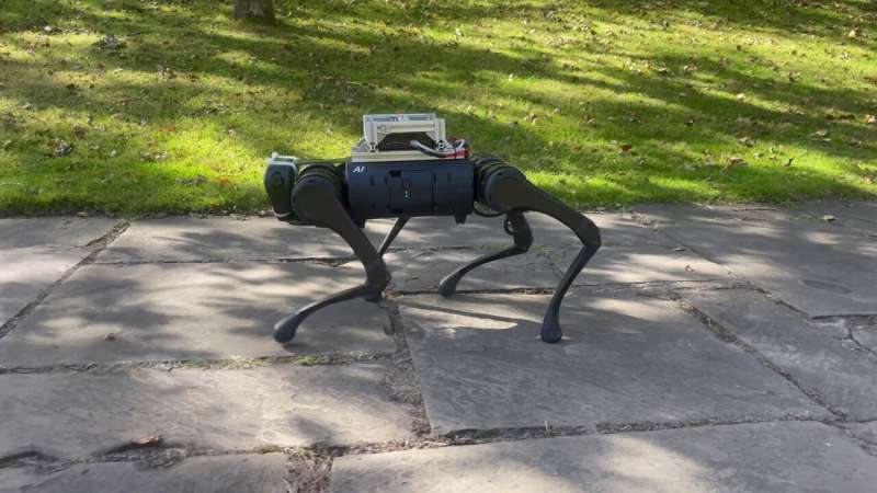 Animal-inspired AI robot learns to navigate unfamiliar terrain