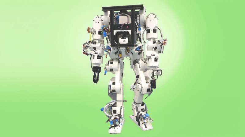 3D-printed humanoid robot offers affordable, customizable platform for beginners