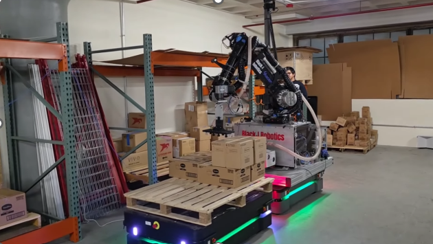 Senior Executives from Unilever & FedEx Visit MassRobotics Resident Startups: Showcasing Innovation & Collaboration