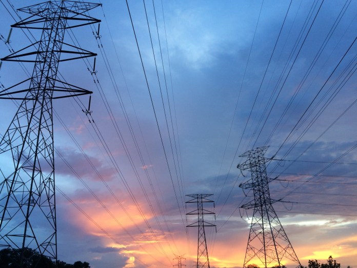 Government Declines Extension of ISTS Charges Waiver for Solar and Wind Projects
